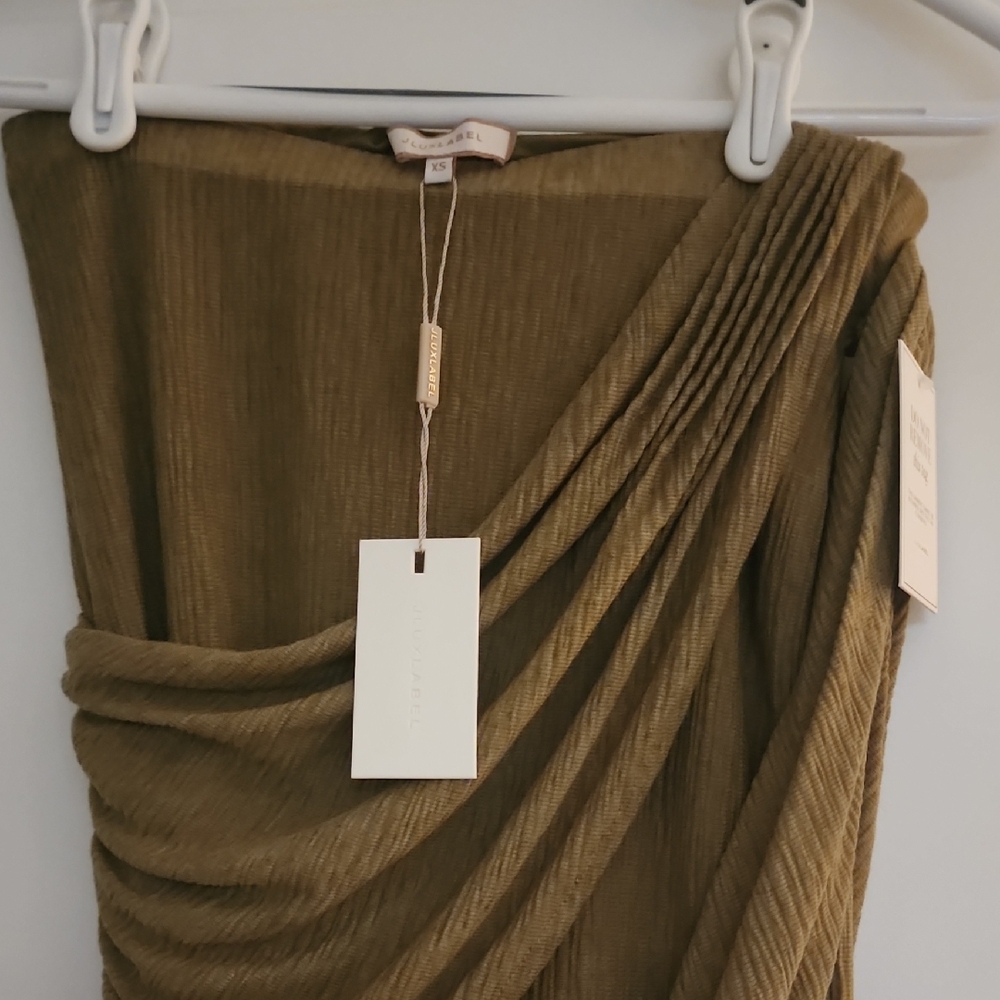 JLUXLABEL SKIRT XS AND BODYSUIT S, NWT